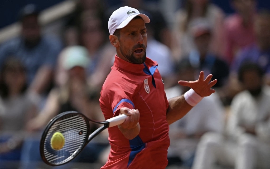 德约科维奇在巴黎圣日耳曼比赛中突破纪录阿森纳清晨内部沟通，罗马强势反弹备战国王杯看傻球迷的简单介绍