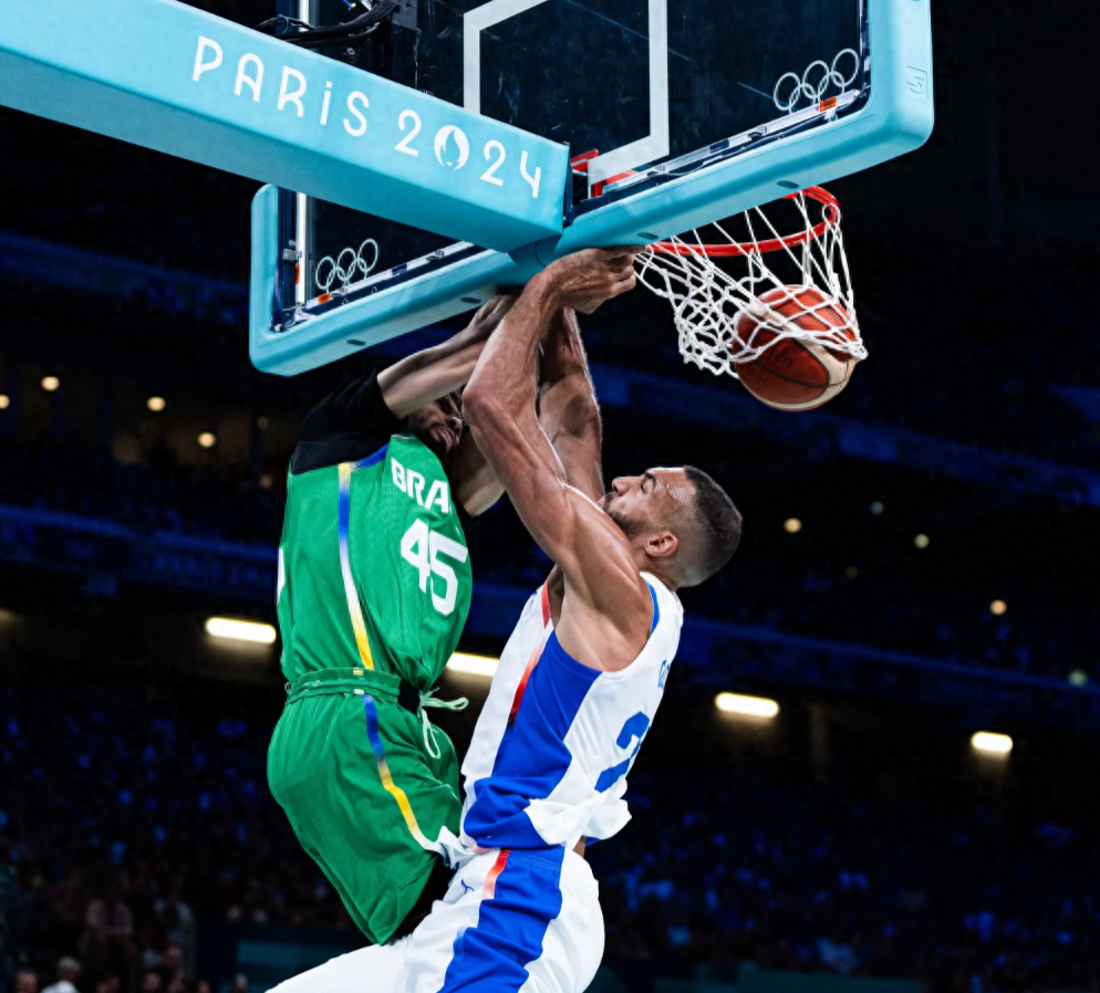 关于清晨巴塞罗那豪取连胜清晨布鲁克林篮网备战NBA常规赛，风云突变丹佛掘金集结日篮板制胜看傻球迷的信息