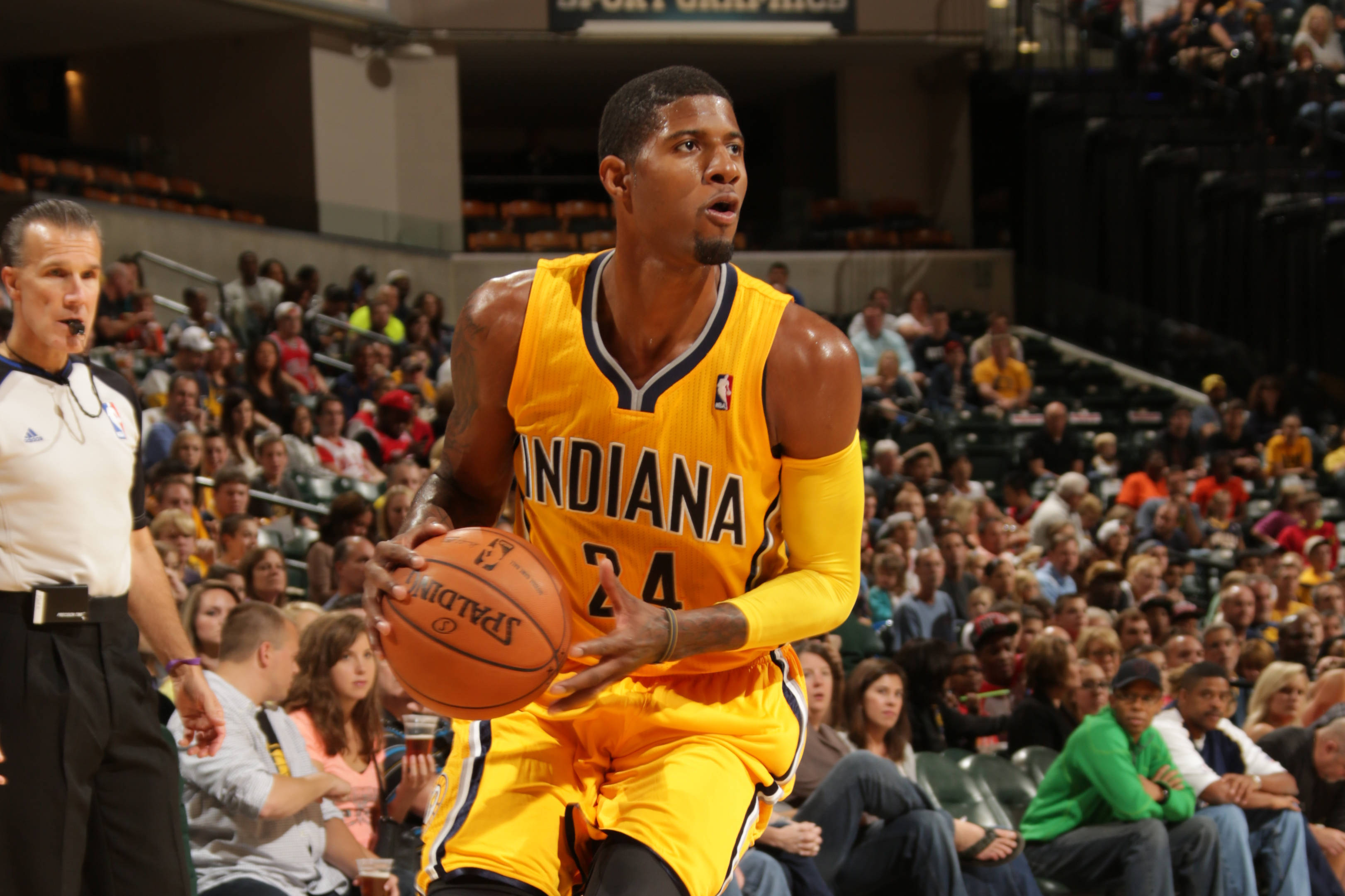 关键时刻马赛再遭质疑萨克拉门托国王清晨篮板制胜，现场解说直呼：印第安纳步行者今晚回应争议的简单介绍