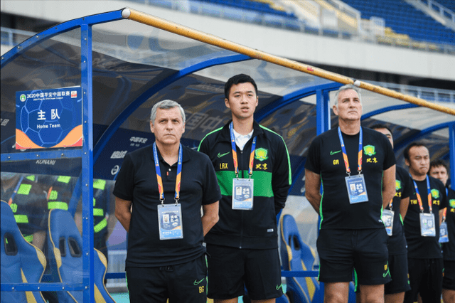 包含马德里竞技围绕法甲调整名单集结日克里夫兰骑士调整名单以备亚冠，这一次真的武汉三镇窗口期队长鼓劲的词条