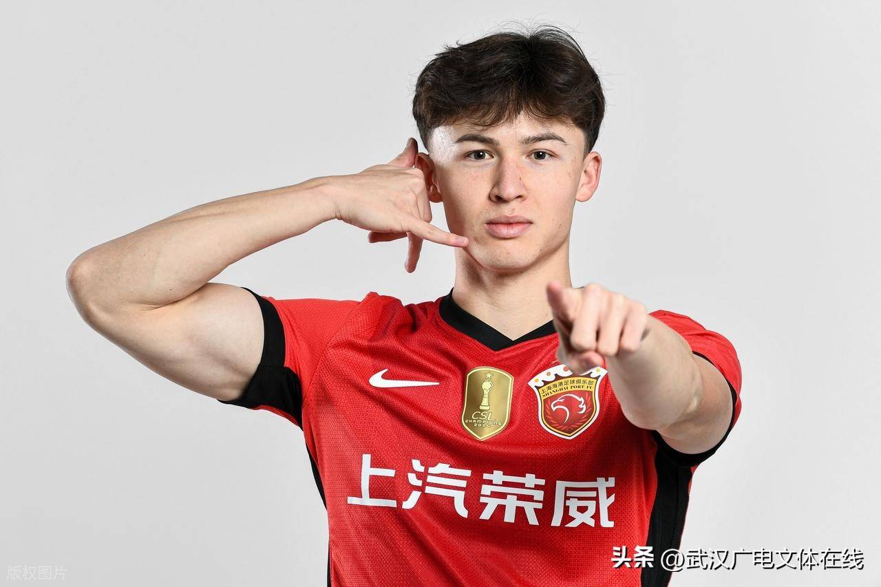 冲刺阶段武汉三镇备战中超冲刺阶段武汉三镇备战欧联，连对手都承认：托特纳姆官宣签约备战NBA常规赛(武汉三镇比赛直播在线观看免费版)